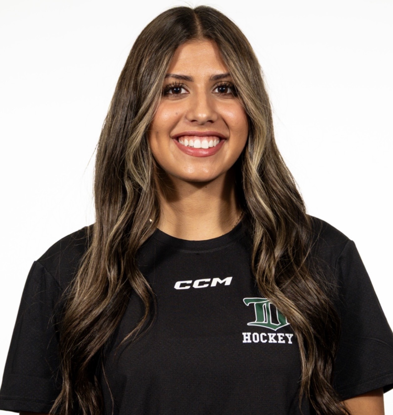 Arlie Sangha headshot
